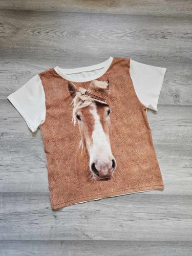 Digitális nyomású jersey panel barna alapon lófej